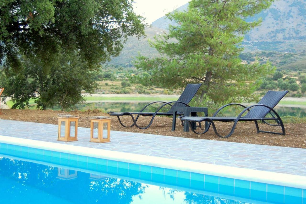 Blue Lagoon Villa 波罗斯 外观 照片